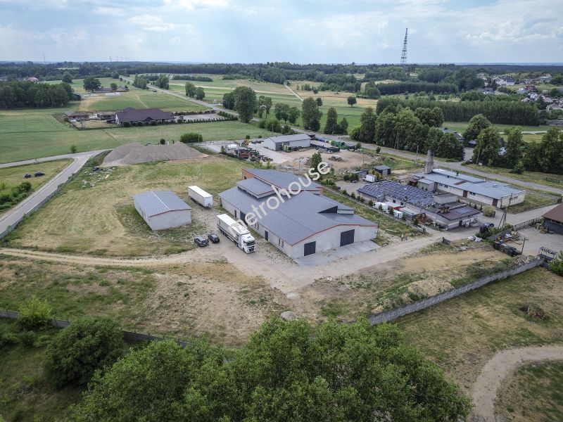 Zespół magazynów na sprzedaż, Zambrowski, Rutki-Kossaki, Zawadzka