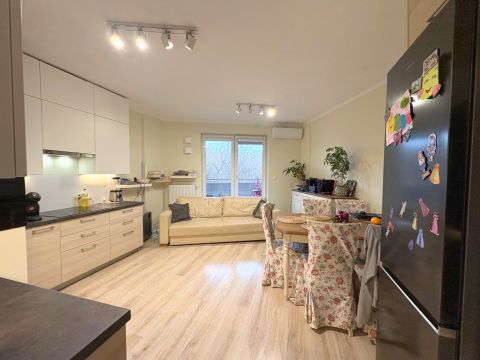 Sprzedaż Mieszkanie Pruszków